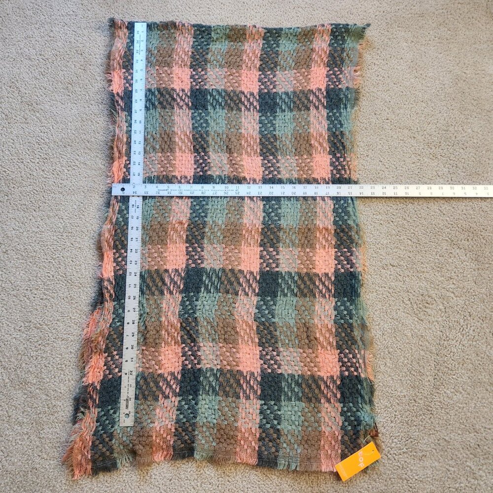 NWT Love of Fashion Scarf - Picture 2 of 5